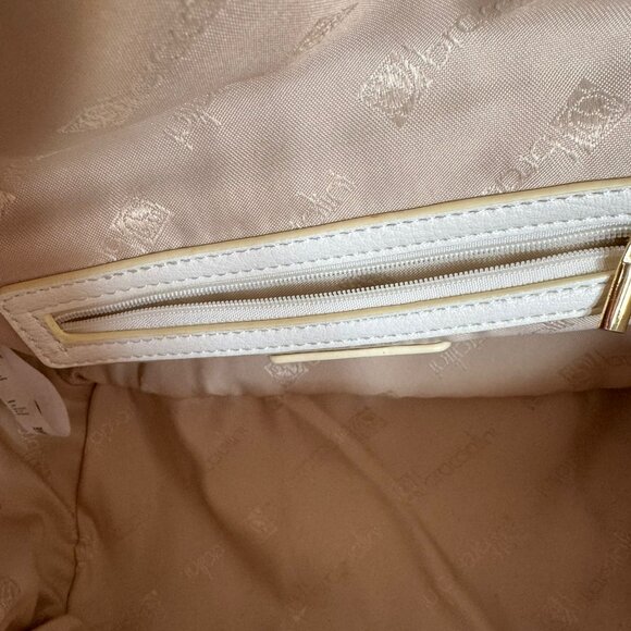 Beautiful Italian White bag - Picture 5 of 6
